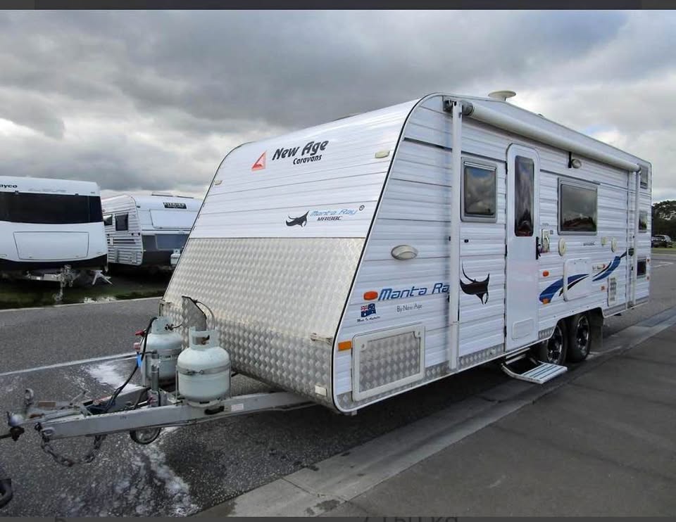 2015 New Age Manta Ray