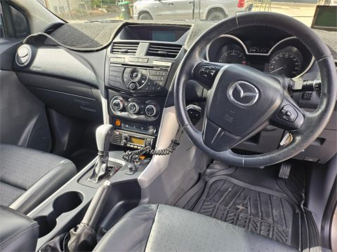 2015 Mazda BT-50 photo 9