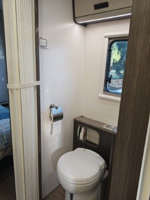 2022 Jayco Journey  Outback photo 5