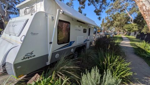 2016 Jayco Journey photo 3