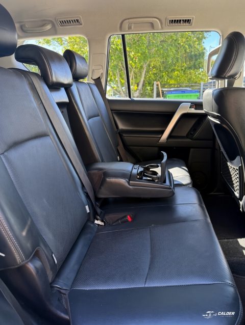 2021 Toyota  LandCruiser photo 17