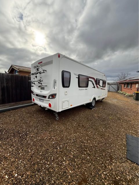 2016 Swift Explorer 584 photo 3