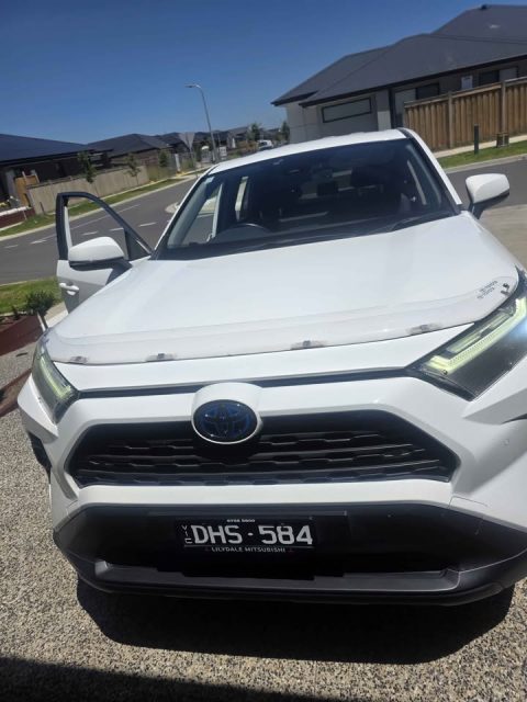 2022 Toyota RAV4 photo 2