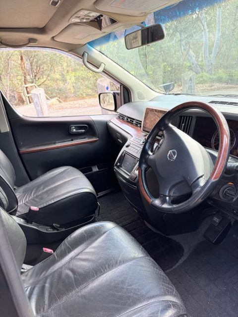 2007 Nissan Elgrand photo 7