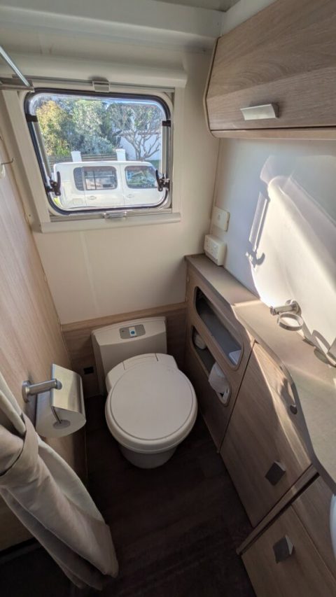 2016 Jayco Journey photo 8