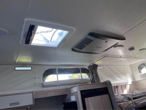 2018 Jayco Journey photo 11