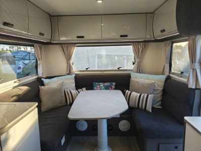2022 Jayco Journey  Outback photo 3