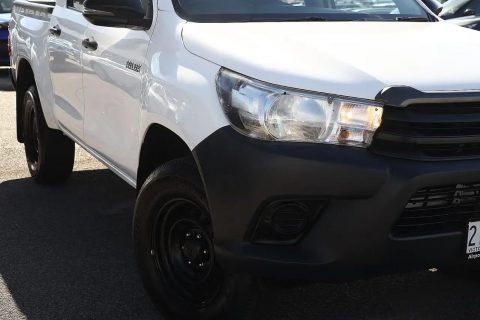 2018 Toyota Hilux photo 6