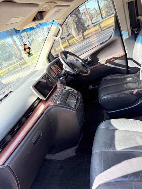 2007 Nissan Elgrand photo 9