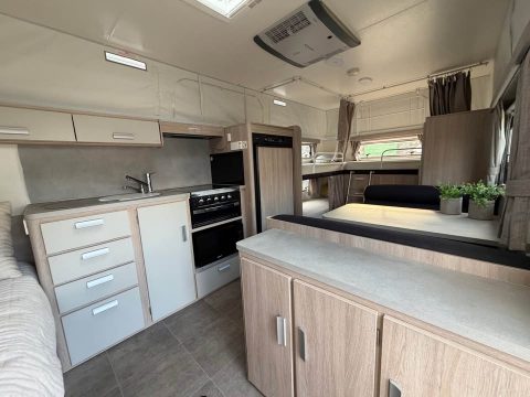 2018 Jayco Journey photo 11