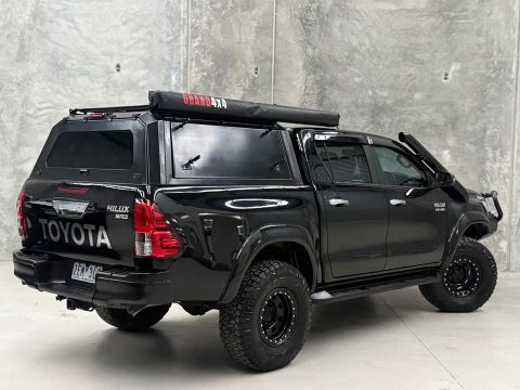 2018 Toyota Hilux photo 7